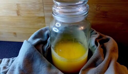 Hoe maak je ghee zelf? Budgetrecept geklaarde boter